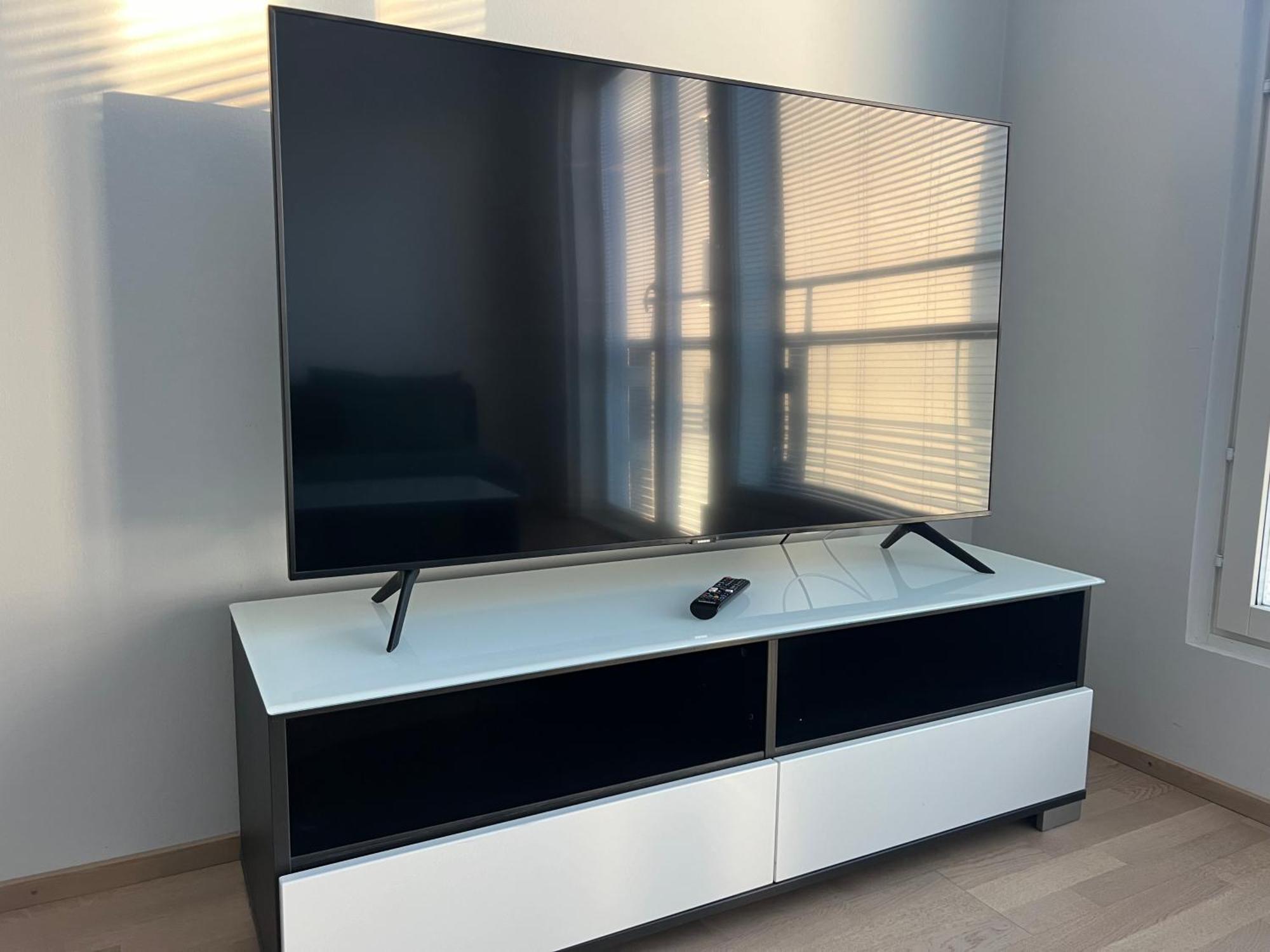 Simple For Two In Center Huoneisto